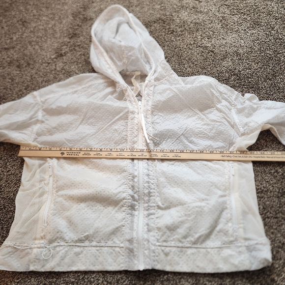 Lululemon Find Your Flock Jacket Size 6 - Picture 5 of 6